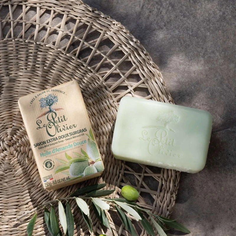 Savon Extra Doux Surgras - Parfum Huile d'Amande Douce