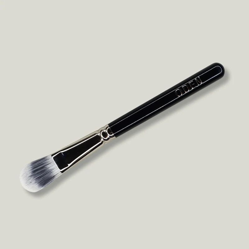 Pinceau pour masque français