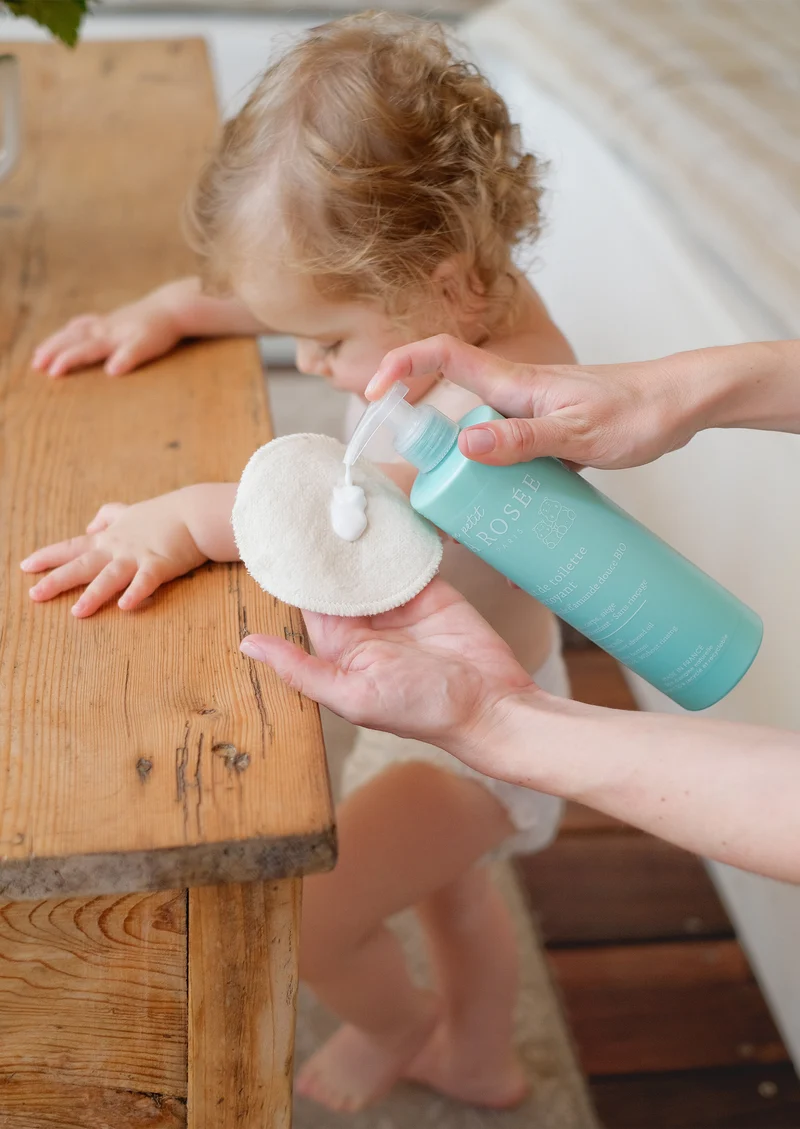 Lait de toilette nettoyant bébé