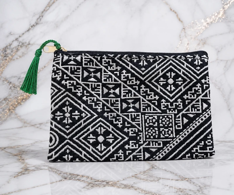 Pochette Brodée