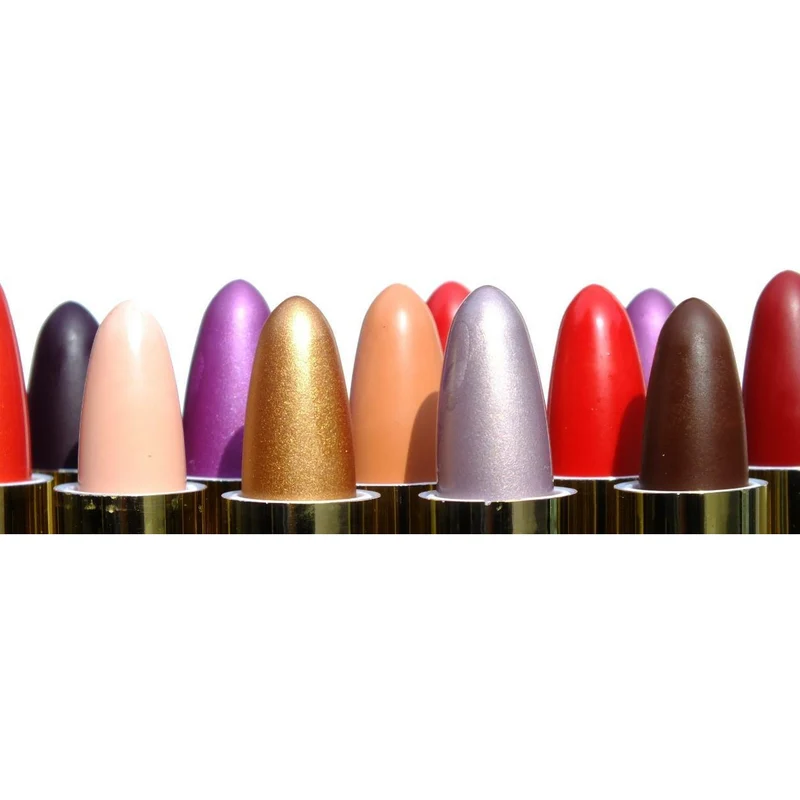 ISLAND BEAUTY LIPSTICK ≡ Grape Icing