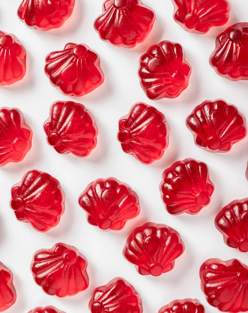 Gummies Oh!Tomi avec de la mélatonine et des vitamines goût cerise pour enfants et adultes - 60 pcs.