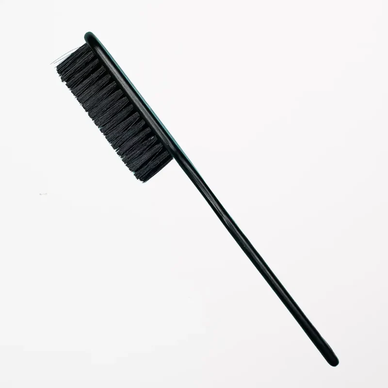 Peigne et brosse pour plaquer les cheveux - Sleek Brush