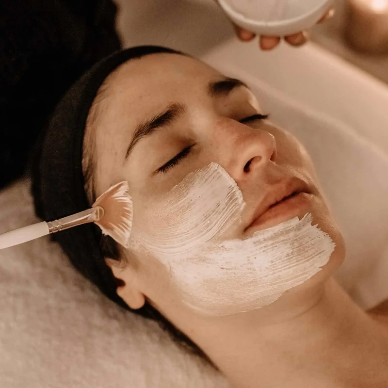 FACE MADE TO MEASURE 60 MIN