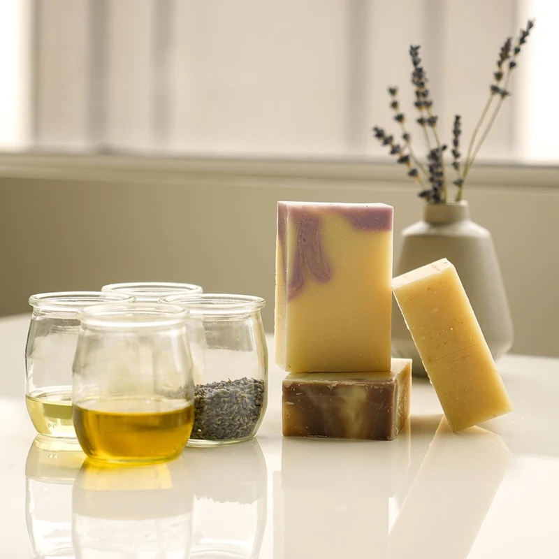 Savon artisanal lavande, bois de hô et romarin