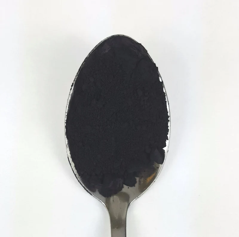 Poudre de mica cosmétique d'oxyde de fer noir