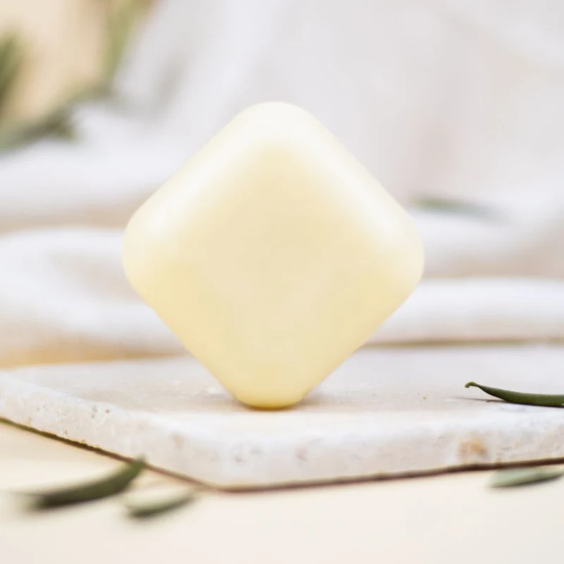 Soin solide La crème bouclée
