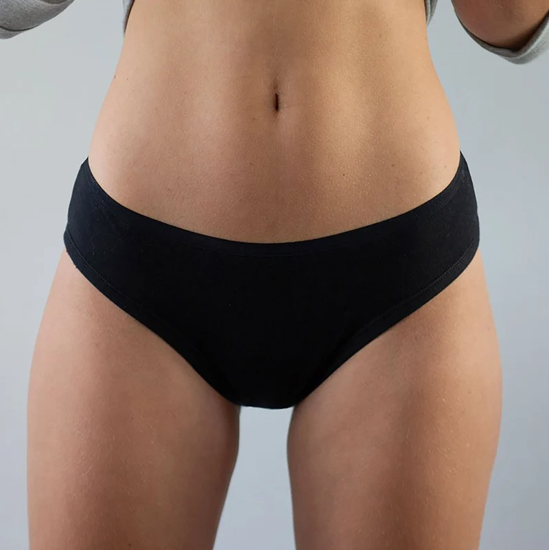 Culotte menstruelle en coton bio noire