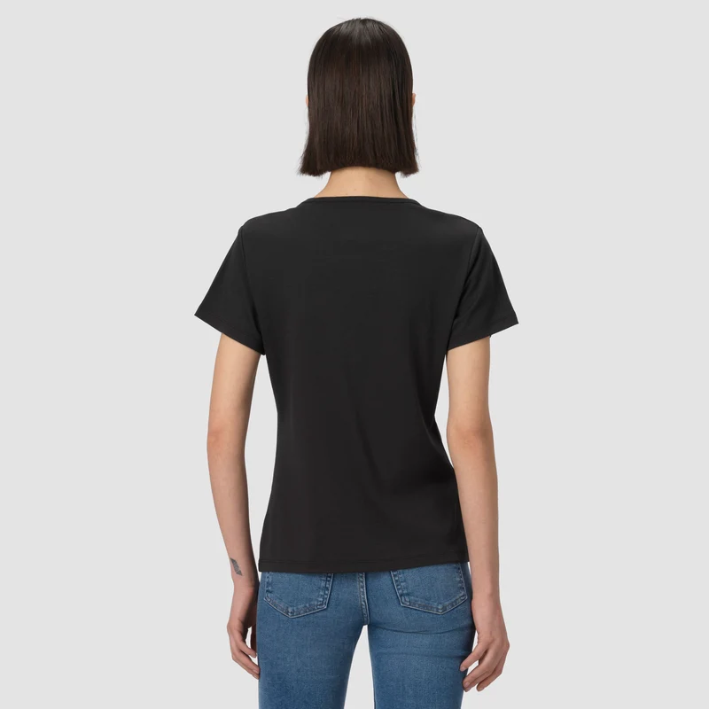 Eliot Tee - Black Noir