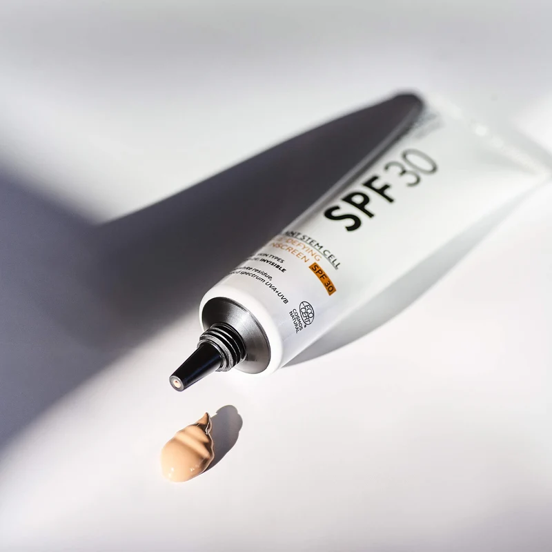 Crème solaire visage anti-âge SPF30