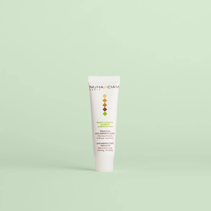 NUHANCIAM PARIS ≡ Emulsion Anti-Imperfections