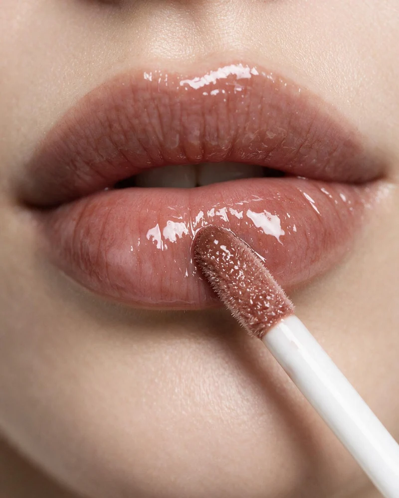 Huile à lèvres teintée avec vitamine E et effet glow Nutridome