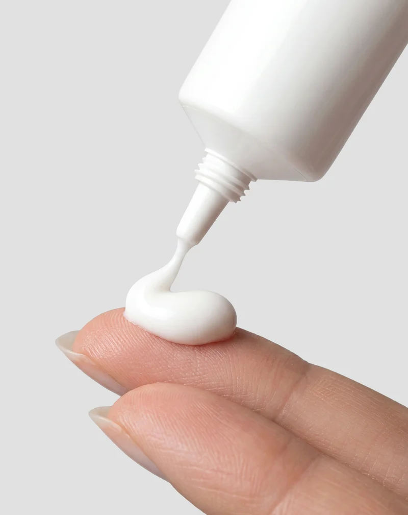 Base de maquillage illuminatrice et hydratante Nutridome
