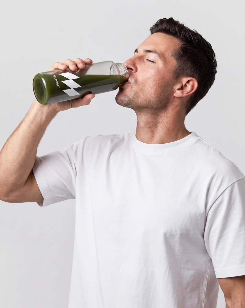 Bouteille shaker pour protéines, compléments et vitamines 0,5 l Monolit