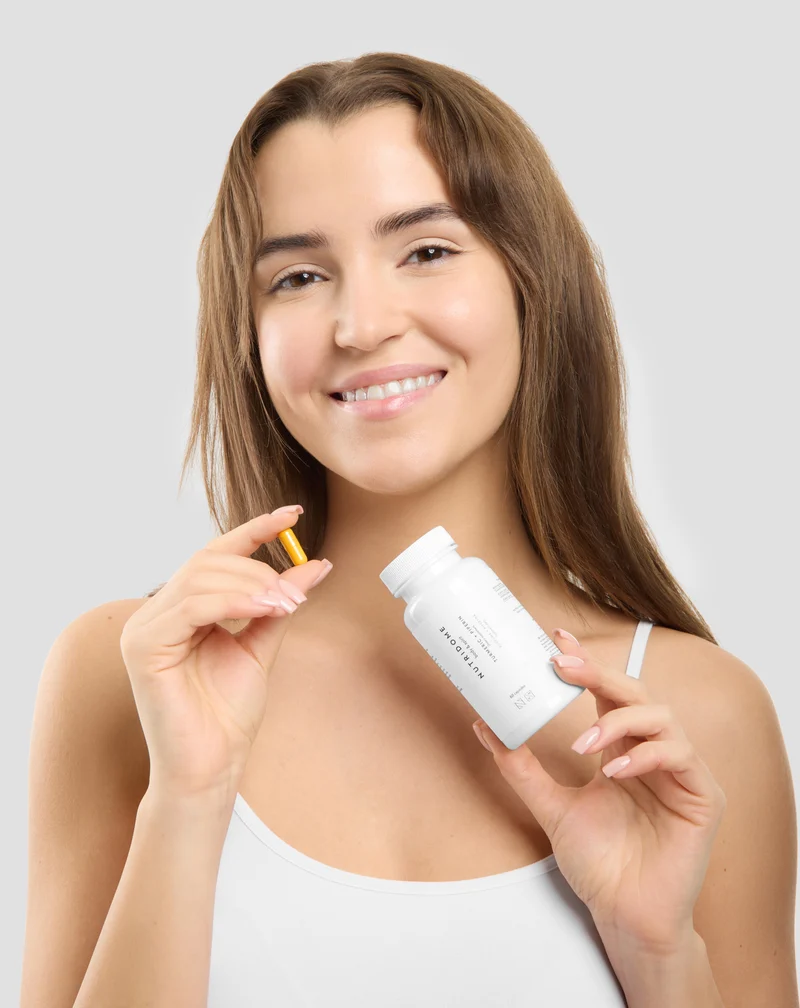 Curcuma et pipérine pour le soutien de la digestion et de la fonction hépatique complément alimentaire Nutridome 60 gélules