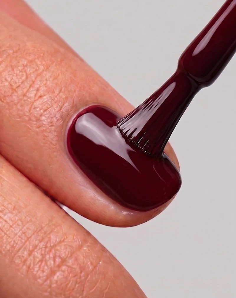 Vernis semi-permanent pour ongles UV/LED Cherry Chocolate 017 Nutridome