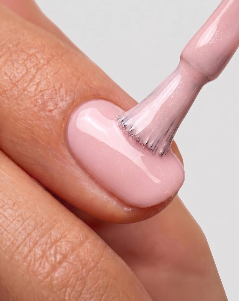Vernis semi-permanent pour ongles UV/LED Love Blossom 005 Nutridome