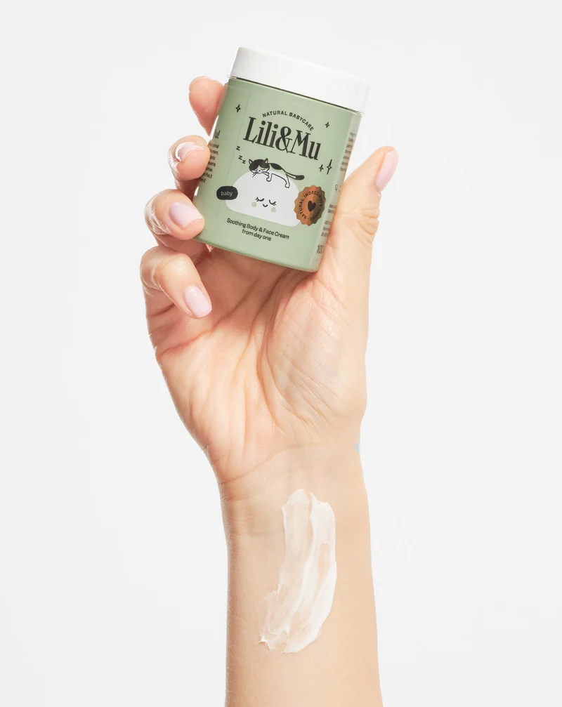 Trousseau de naissance – coffret de cosmétiques pour le soin des nouveau-nés et nourrissons Lili&Mu
