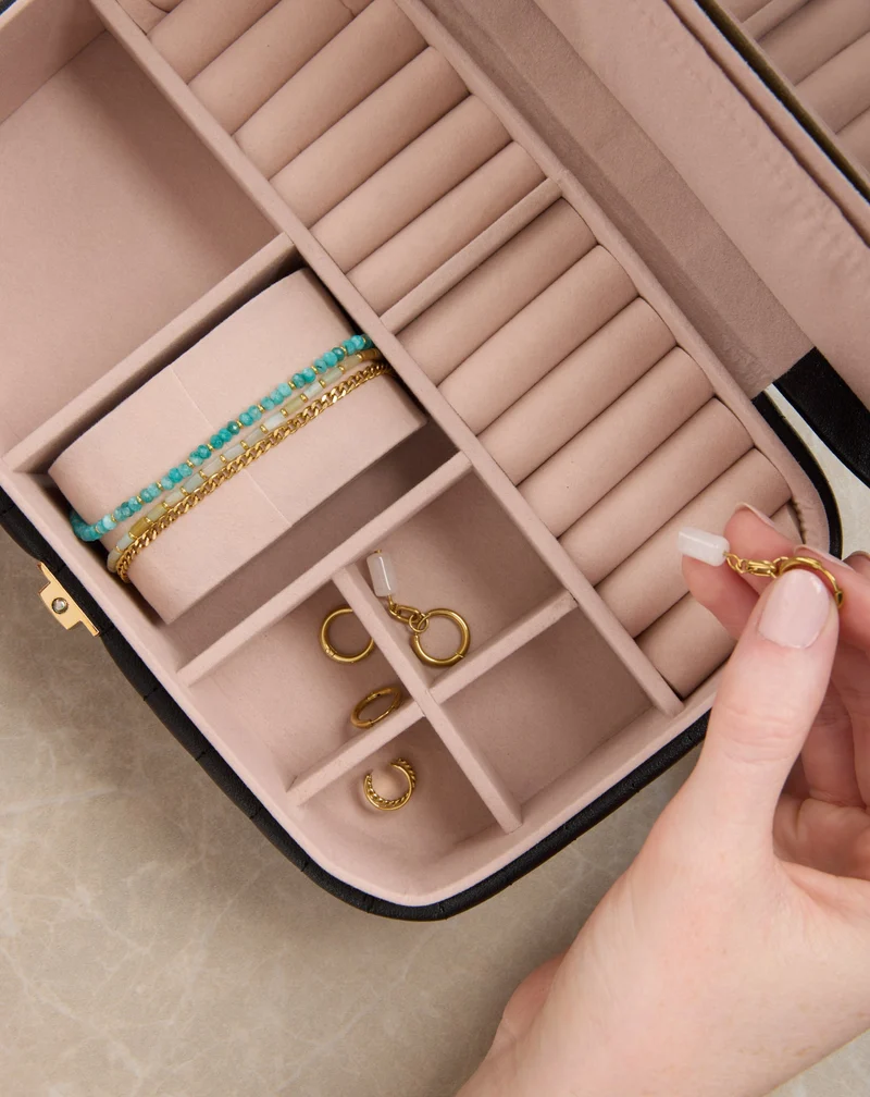 Boîte à bijoux avec compartiments, roulettes et miroir grand noir Mys