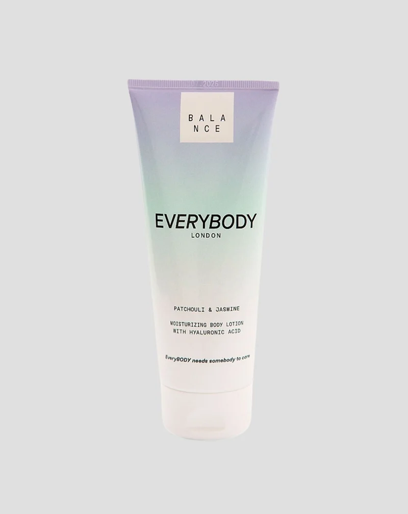 Lait corporel hydratant BALANCE à l'acide hyaluronique Patchouli & Jasmin Everybody London