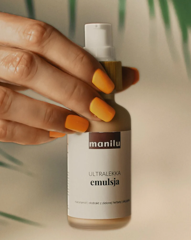 Emulsion légère pour les peaux grasses et mixtes à l'huile d'argan et à la niacinamide Manilu
