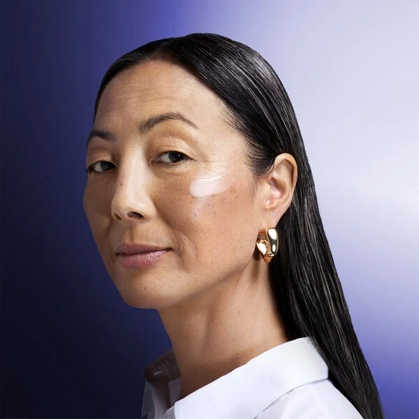 Shiseido Concentré Nuit Eclat Contours Redéfinis