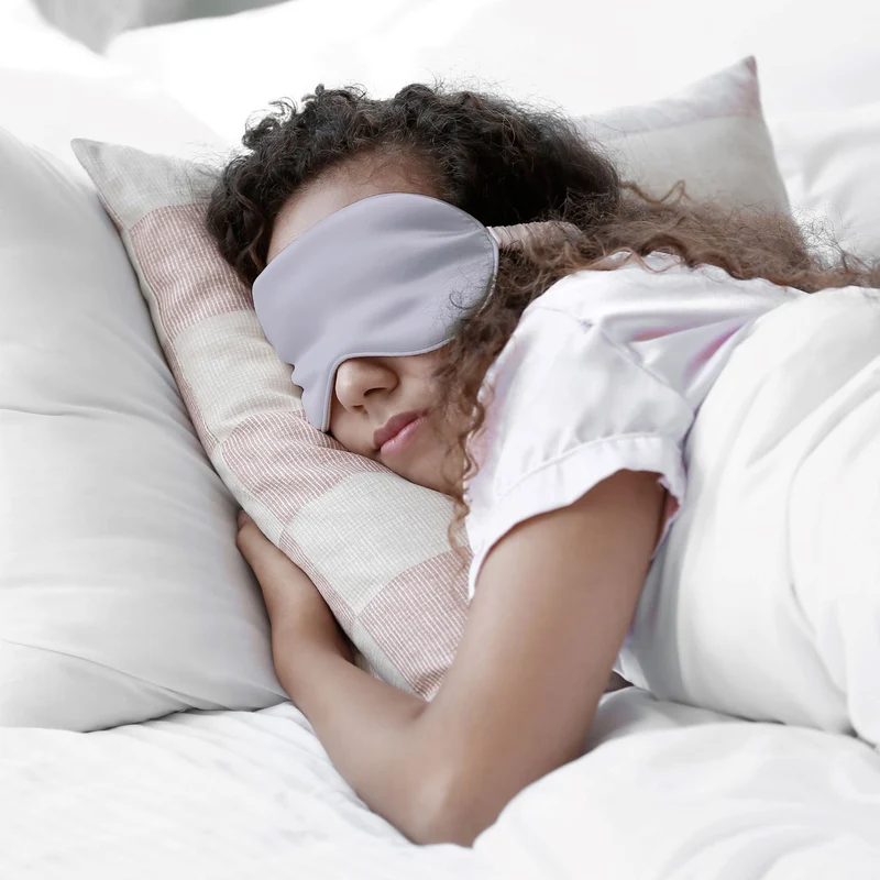 Masque de nuit en bambou