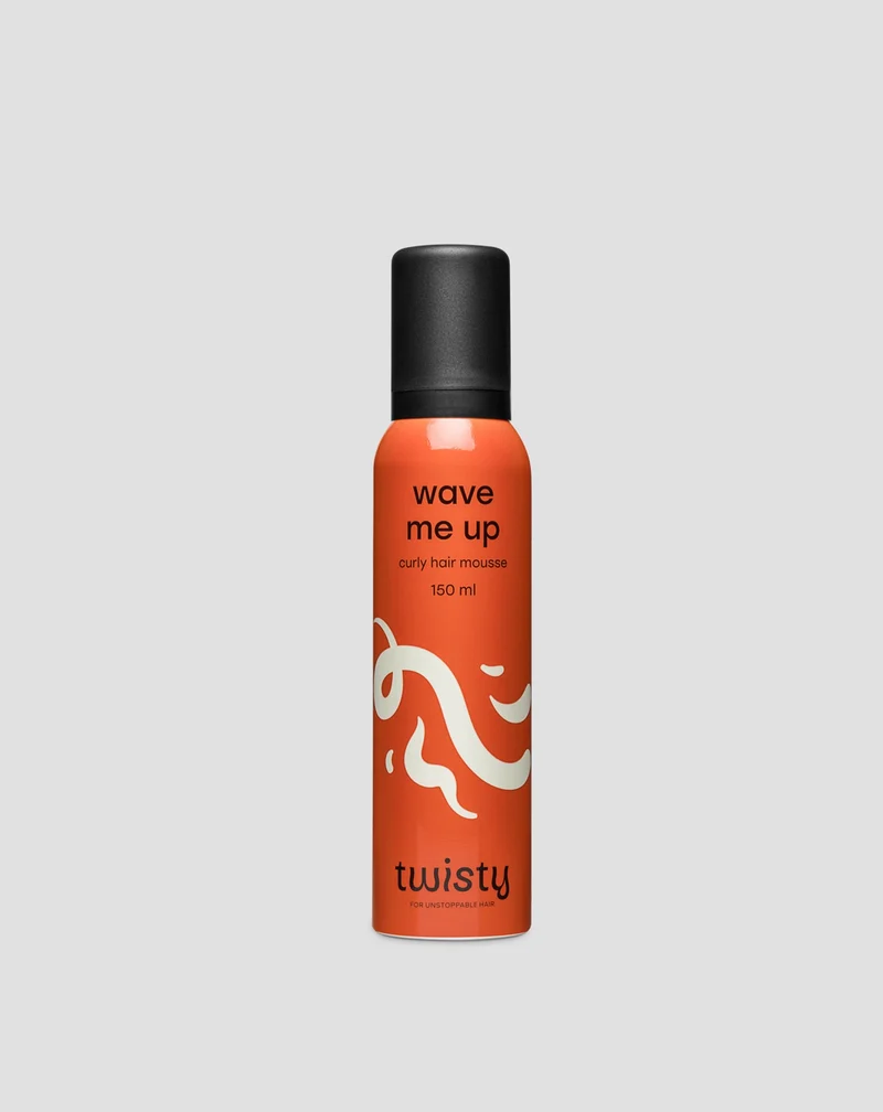 Mousse coiffante Wave me up de Twisty pour cheveux bouclés - fixe les boucles sans les alourdir