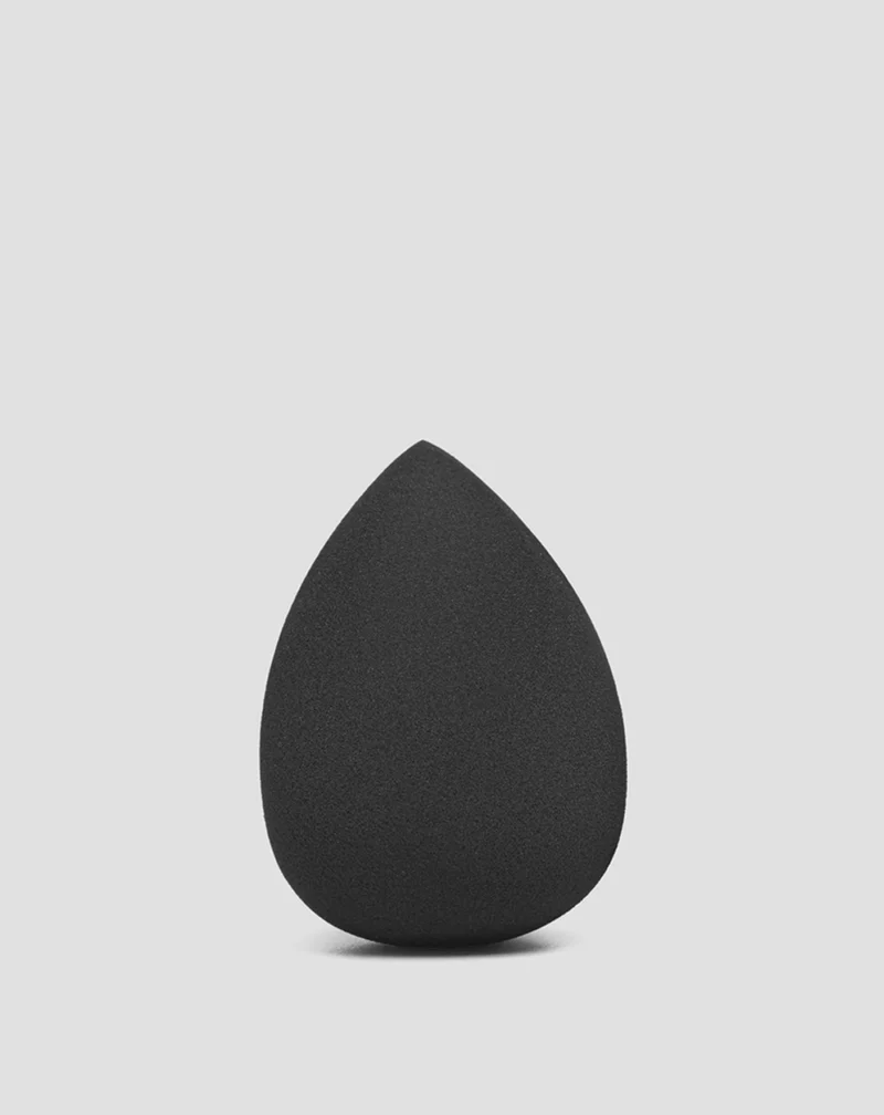 Beauty blender Nutridome avec pointe biseautée de précision
