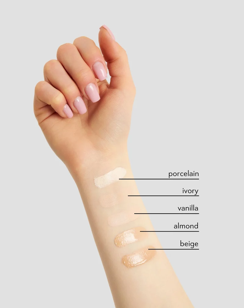 Fond de teint hydratant illuminateur Nutridome à l'acide hyaluronique pour un teint clair