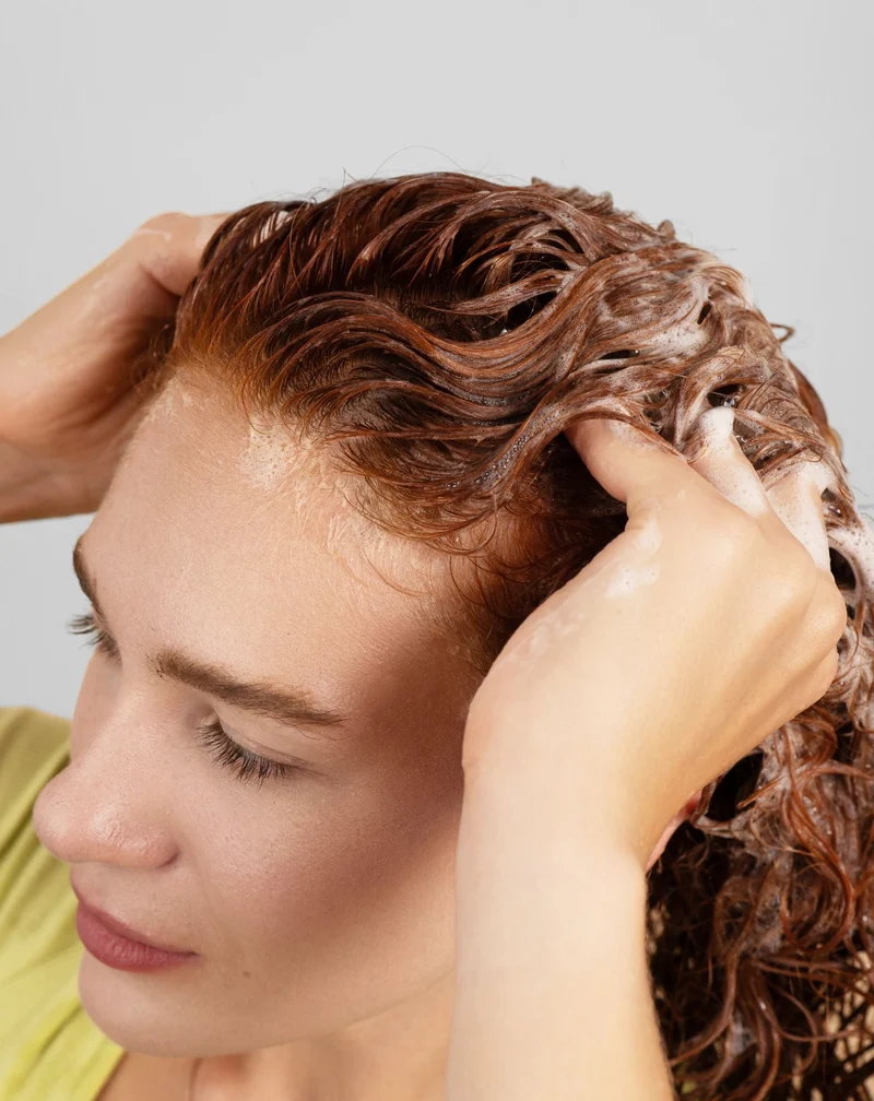 Shampoing hydratant pour cheveux bouclés à l'urée et à l'acide lactique - Twisty