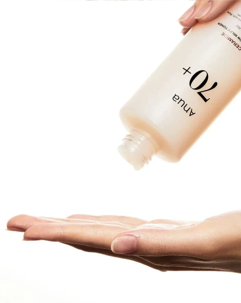 La formule du tonique lacté illuminant Rice 70 Glow d'ANUA