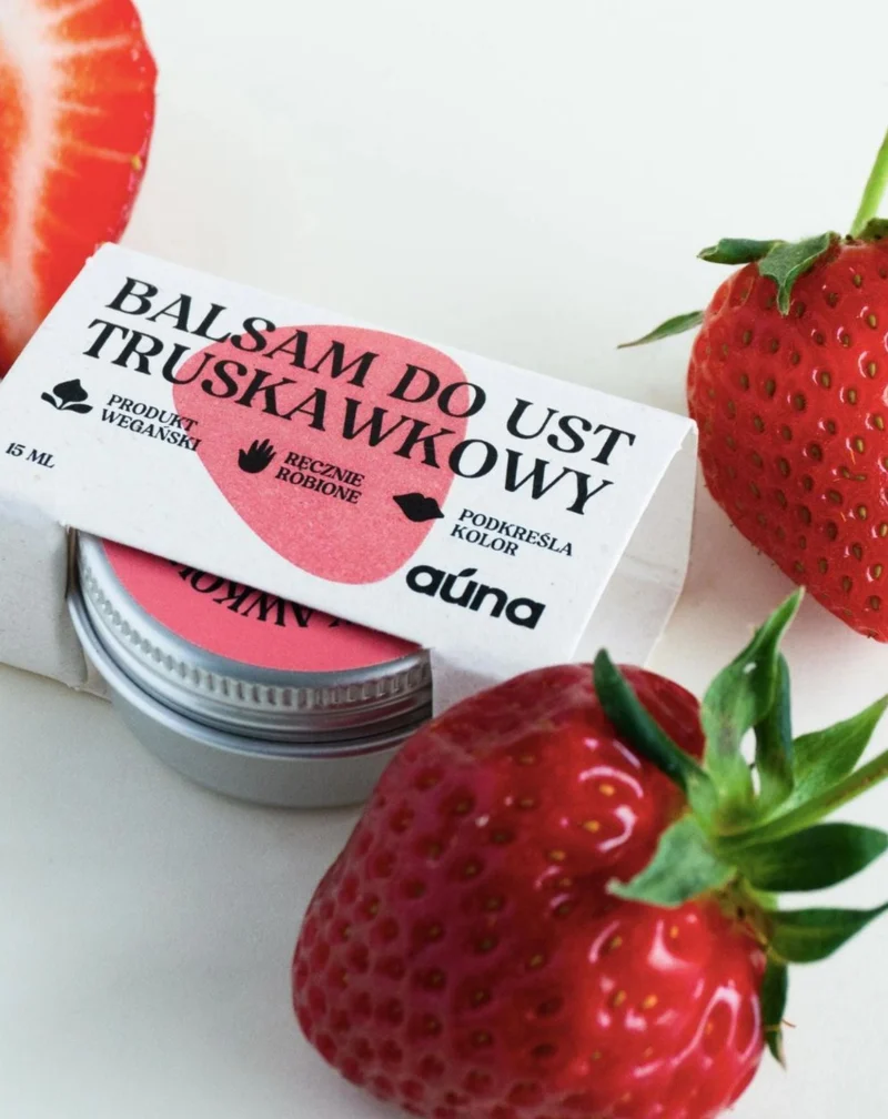 Baume à lèvres Fraise pour accentuer la couleur des lèvres et leur donner de la brillance Auna
