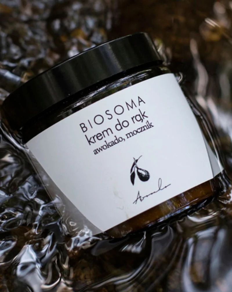 Crème pour les mains régénérante et hydratante avec 10 % d'urée d'avocat et de beurre de karité Biosoma