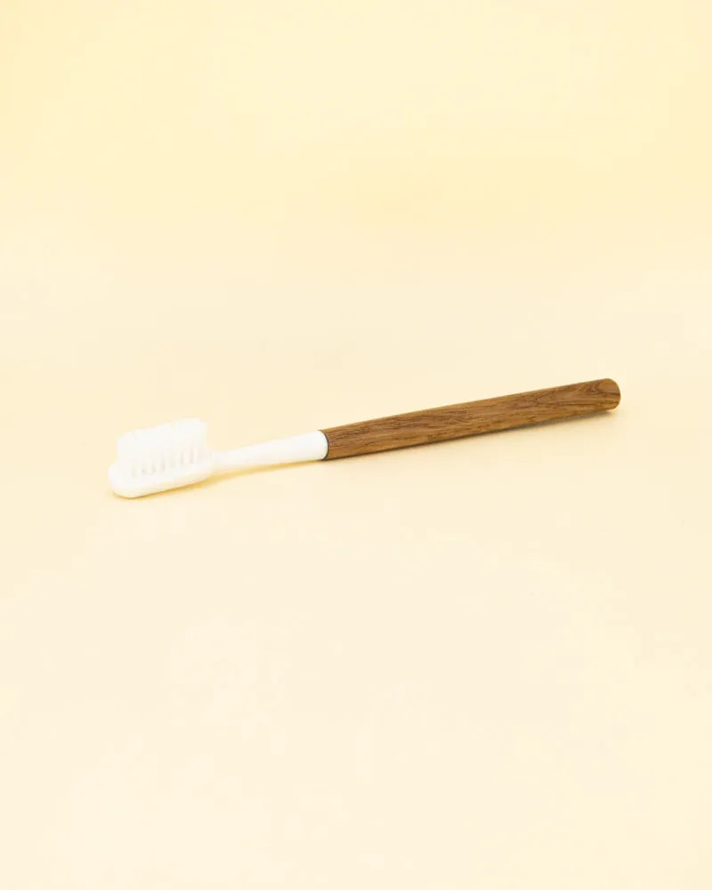 Brosse à dents écologique - Bois de chêne