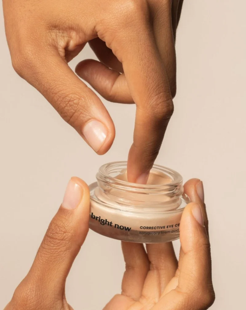 Crème corrective et illuminatrice pour les yeux Bright Now 15 ml Resibo