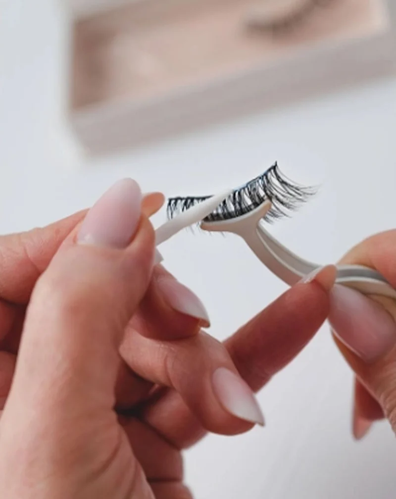 Faux cils en bande 2d à usage répété Sooo Alluring Bamm!Lashes