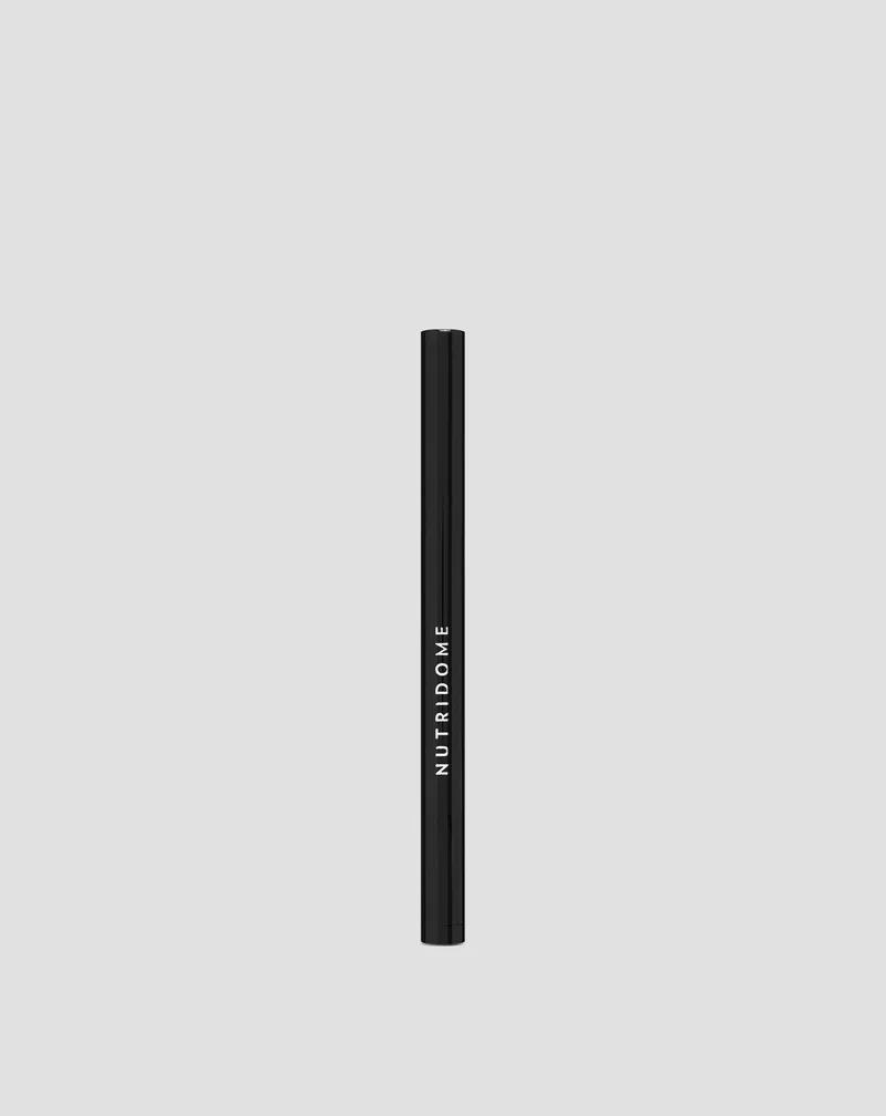 Eye-liner stylo Nutridome à pointe fine et précise, aux pigments naturels
