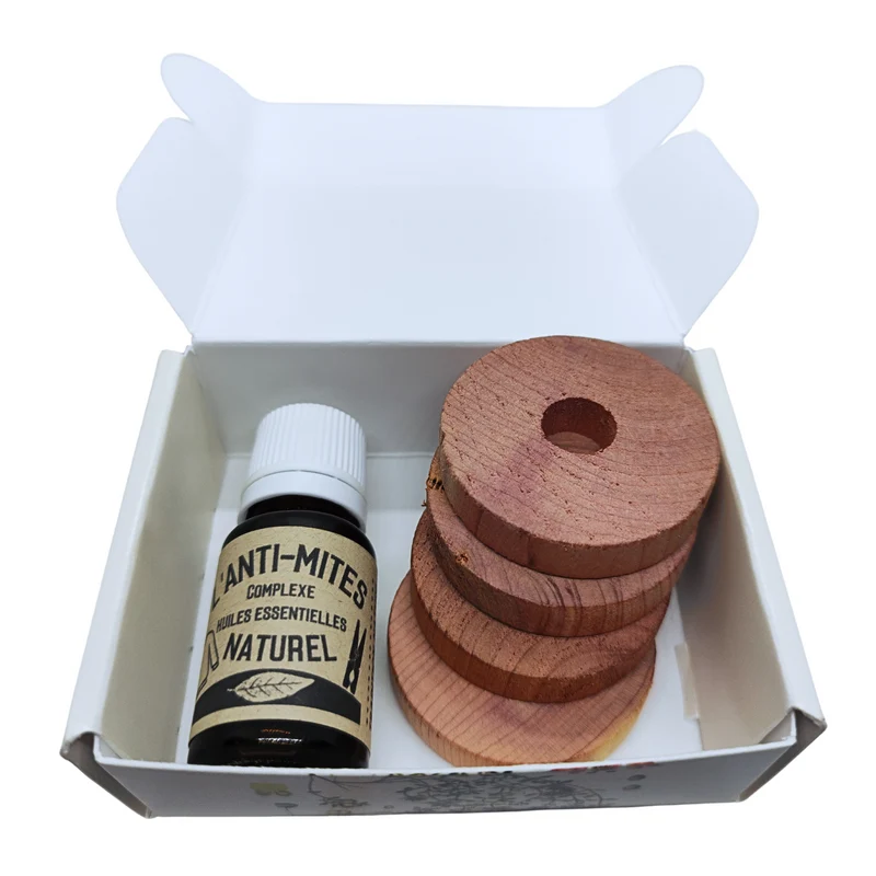 Coffret Anti-Mites Naturel | 10 ml Complexe repulsif + 4 anneaux en bois de cèdre