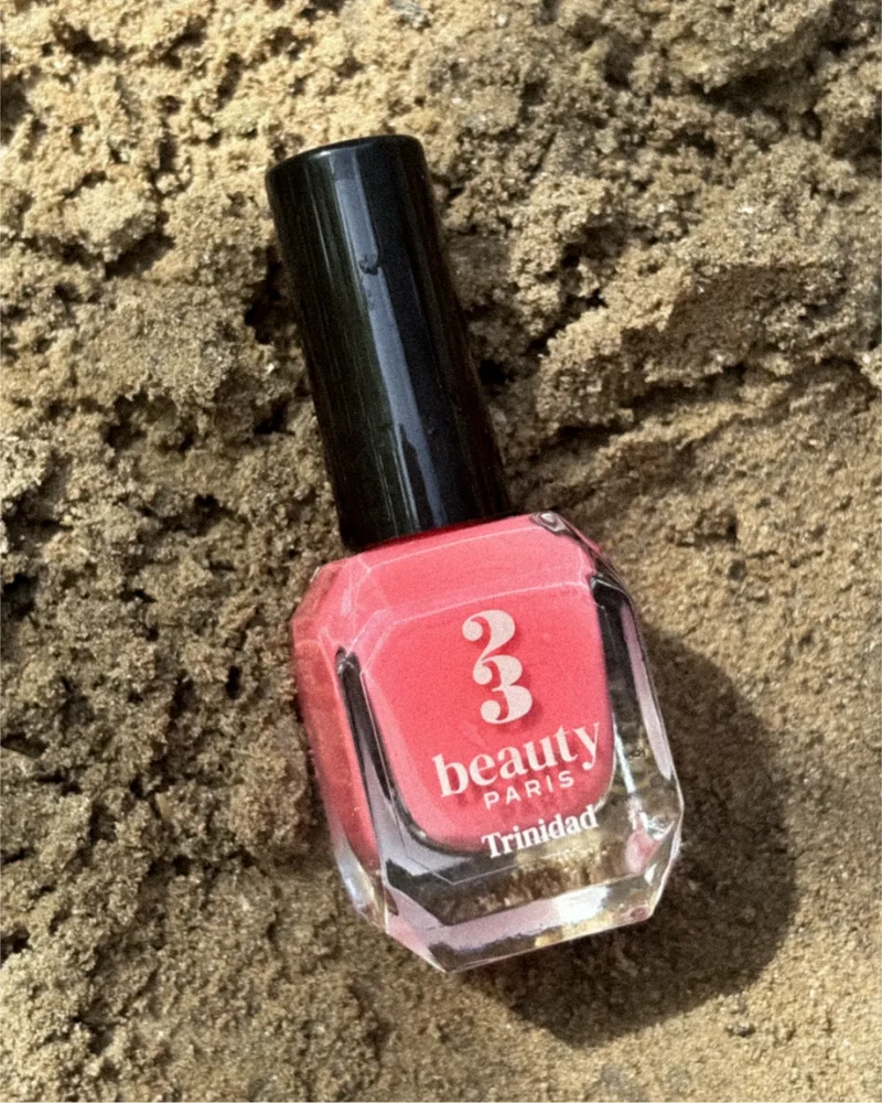 Vernis à ongles vegan corail pastel Trinidad