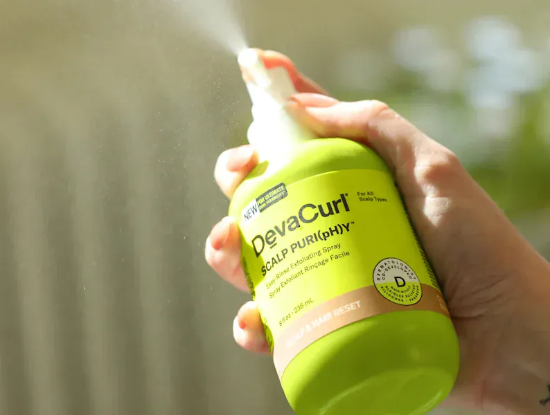 Devacurl - Puri(pH)y Spray Exfoliant Rinçage Facile "Easy Rinse Exfolianting Spray" 236ml
