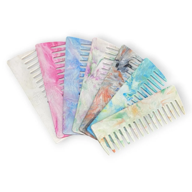 Peigne en plastique recyclé