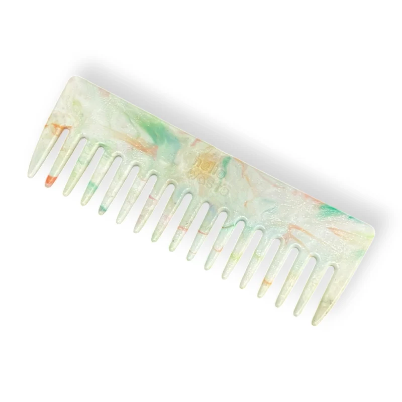 Peigne en plastique recyclé