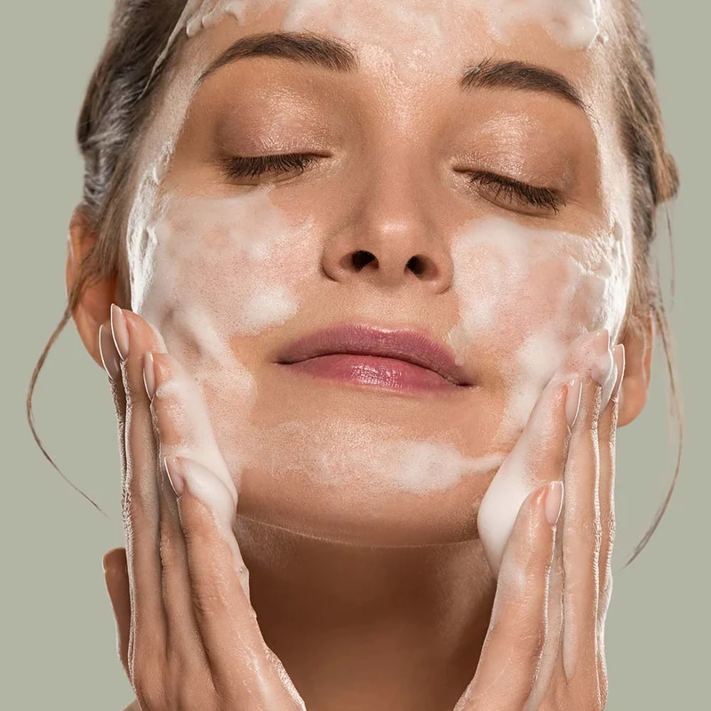 Mousse nettoyante Lov'Aloe