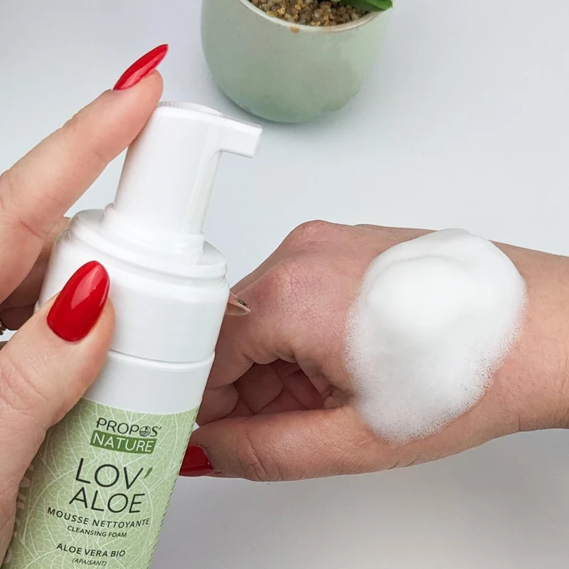 Mousse nettoyante Lov'Aloe