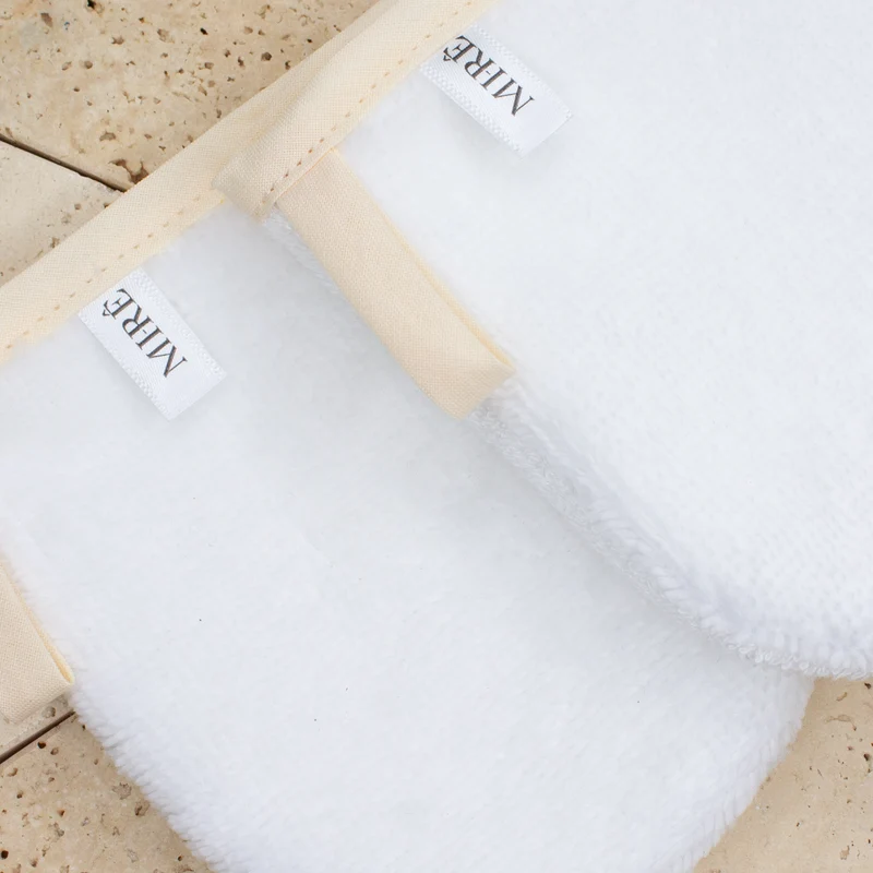 GANT DÉMAQUILLANT MICROFIBRE