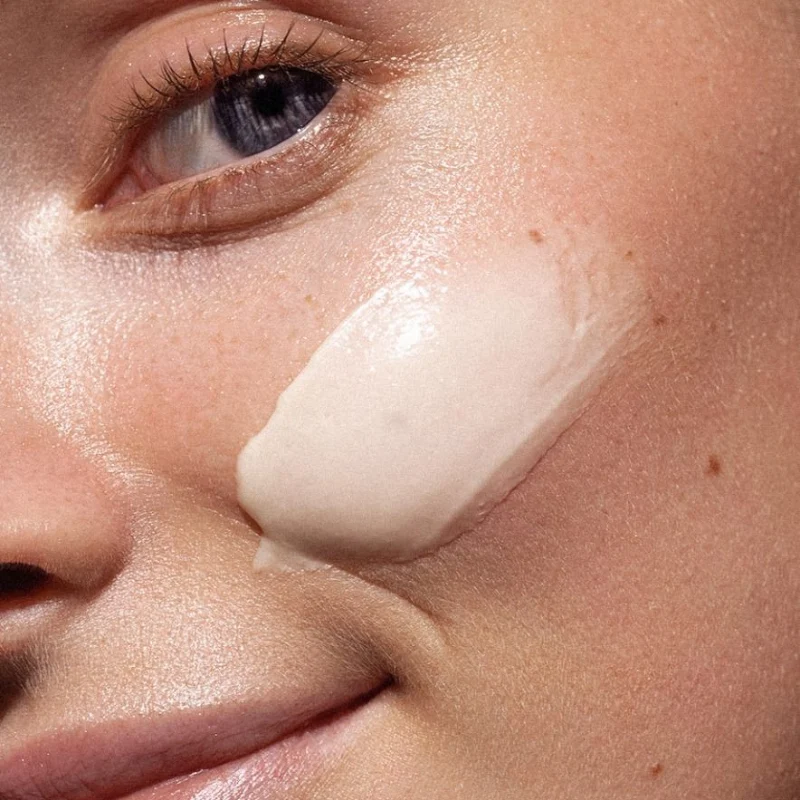 Crème régénérante illuminatrice à la Vitamine C