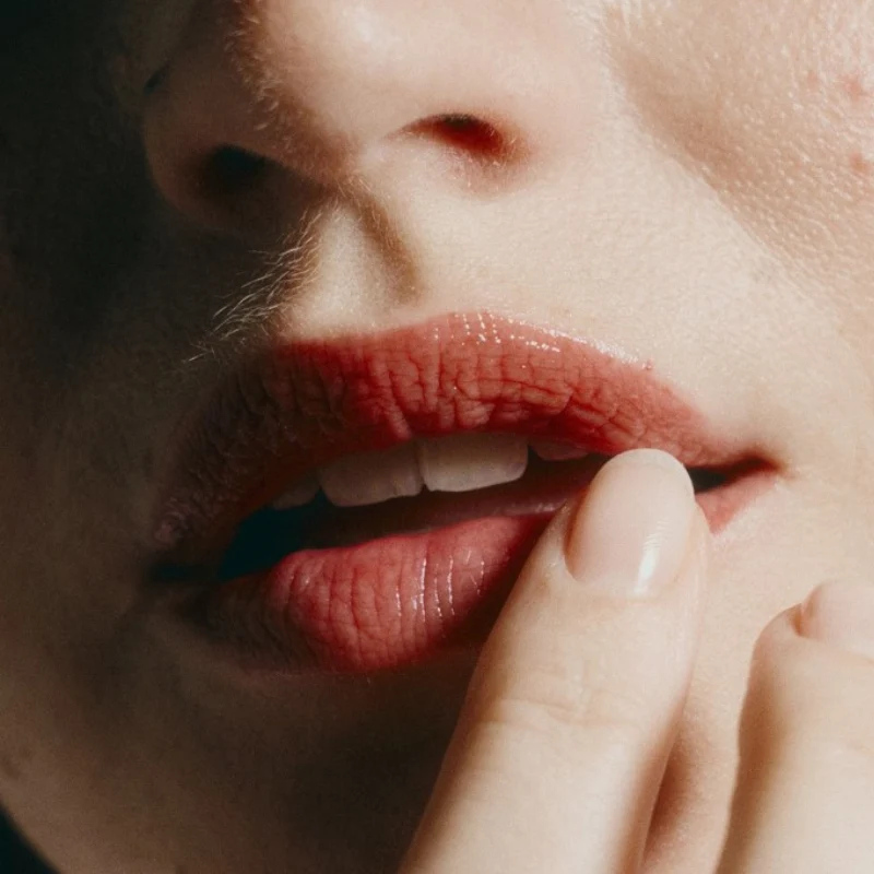 Tinted Love - Gloss Repulpant Teinté