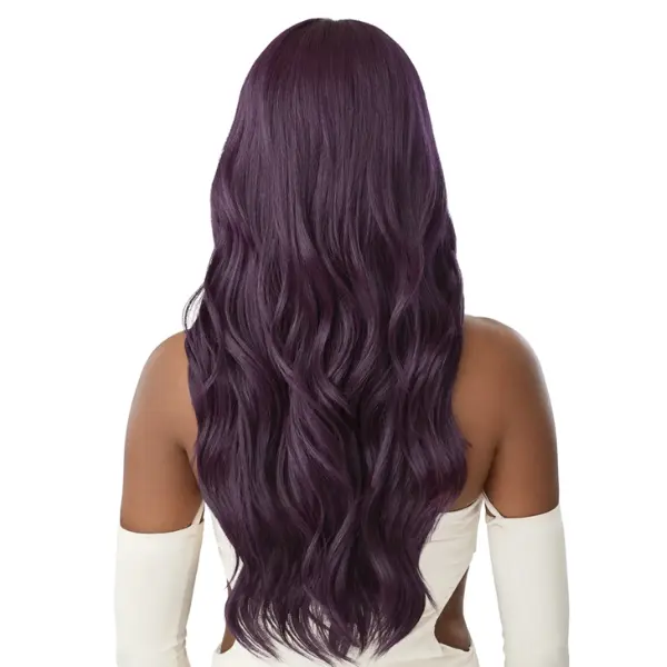 Perruque HD Lace à Frange Body Wave Matilda - Outré