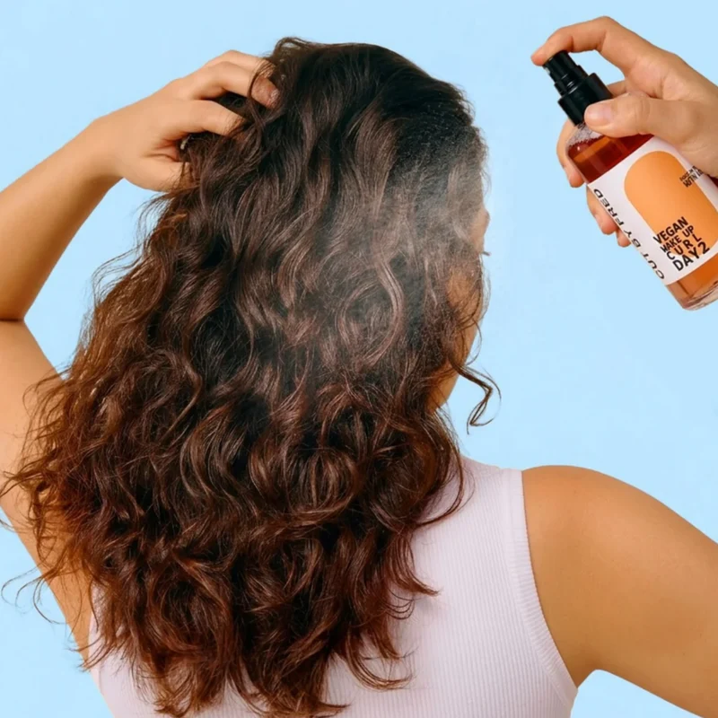 Spray bouclant Jour 2 - Vegan Wake up Curl Day 2 - Cut by Fred